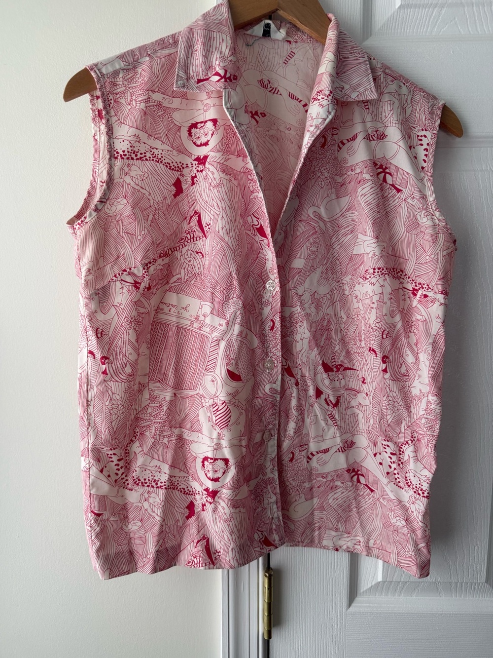 1970’ k-mart brand made. Whimsical print made in Japan. Great condition!
